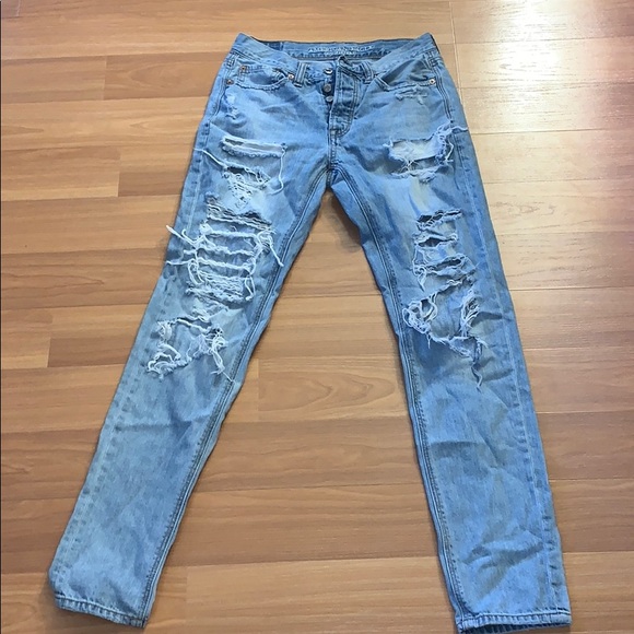 ⚡️SALE⚡️ American Eagle Destroyed Jeans - Picture 1 of 5